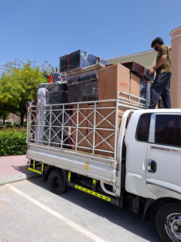 5 ton pickup for rent in sharjah